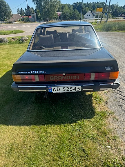 Ford Granada 5 of 9