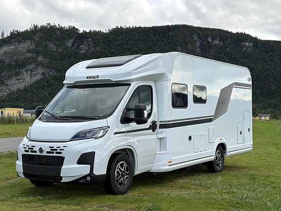 Knaus LIVE WAVE 700 DX PLATINUM SELECTION / DIESEL TRUMA / 8 G GIRKASSE / LUFT FJERING BAK !! 2 of 5