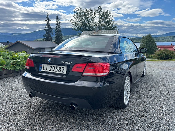 BMW 335i 8 of 30