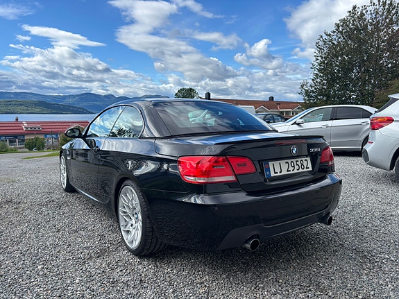 BMW 335i 6 of 30