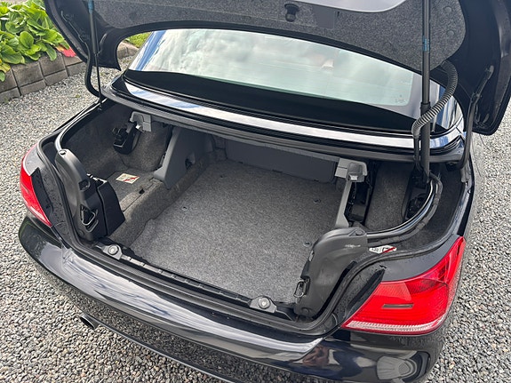 BMW 335i 17 of 30