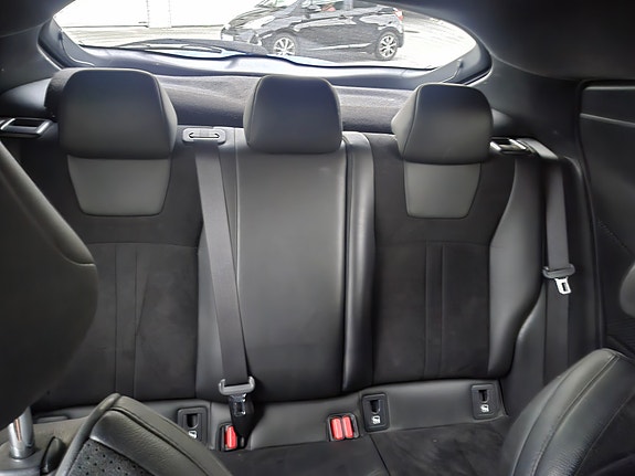Toyota C-HR 21 of 24