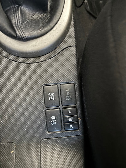 Toyota Urban Cruiser 18 of 30