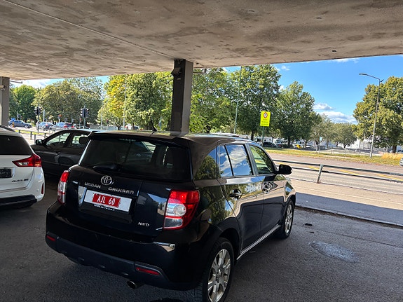 Toyota Urban Cruiser 4 of 30