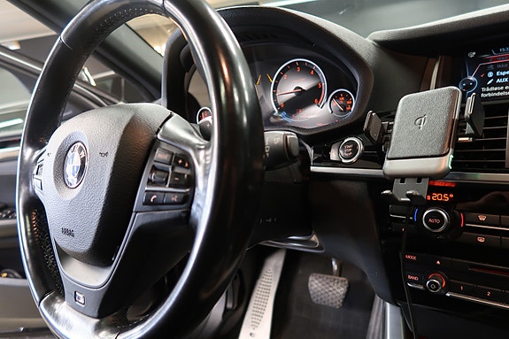 BMW X4 13 of 27