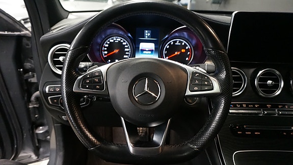 Mercedes-Benz GLC350 e 15 of 29