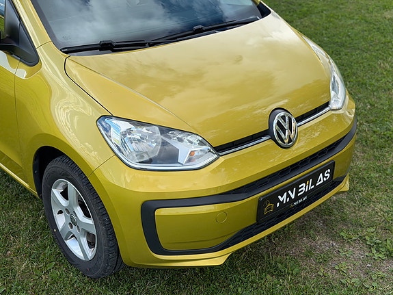 Volkswagen UP! 4 of 21