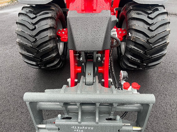 Weidemann 3060T Teleskop/550/45R22,5 dekk/A/C /SMS/Ryggekamera/Lastdemper++ 10 of 11