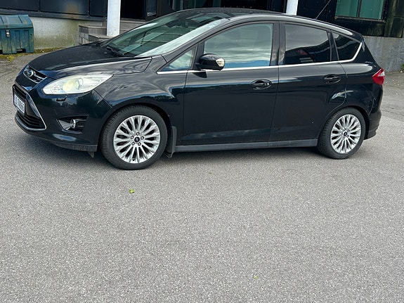 Ford C-Max 2 of 9