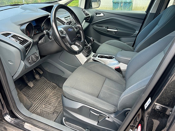 Ford C-Max 9 of 9