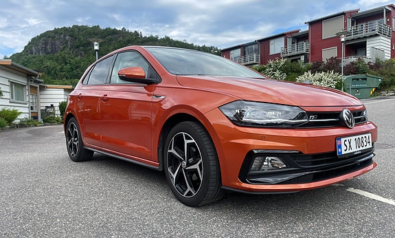 Volkswagen Polo 2 of 11