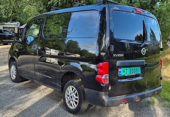 Nissan NV200 5 of 5