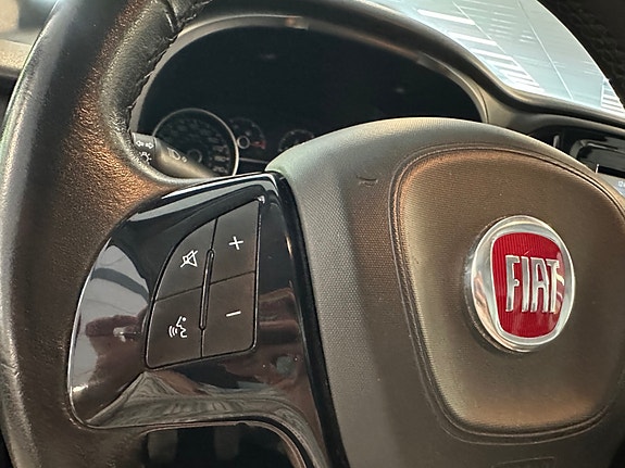 Fiat Doblo 18 of 28