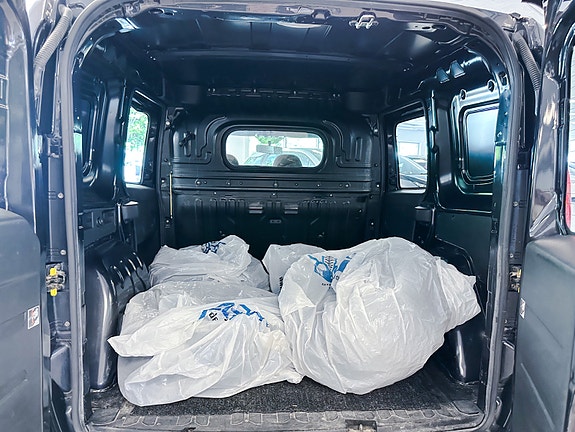 Fiat Doblo 8 of 28