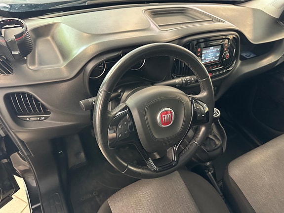 Fiat Doblo 13 of 28
