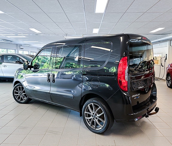 Fiat Doblo 6 of 28