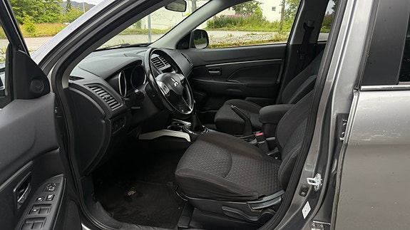 Mitsubishi ASX 7 of 16