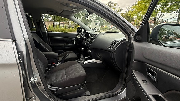 Mitsubishi ASX 10 of 16