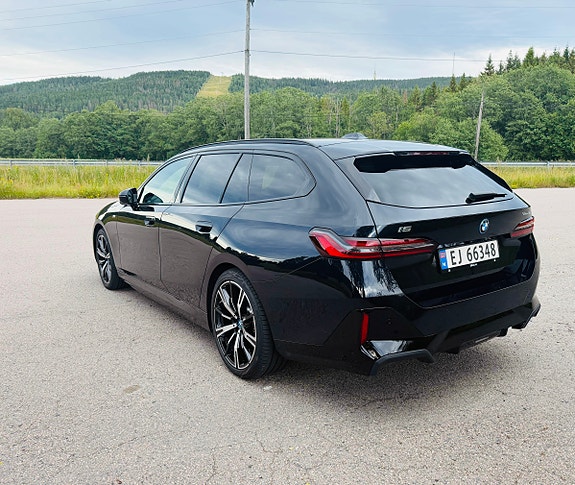 BMW i5 9 of 30