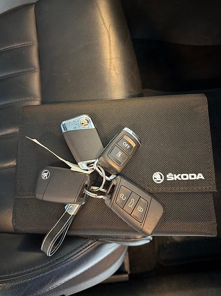 Skoda Superb 18 of 18