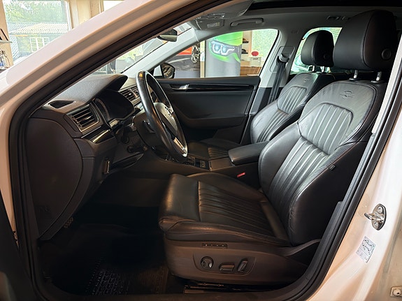 Skoda Superb 7 of 18