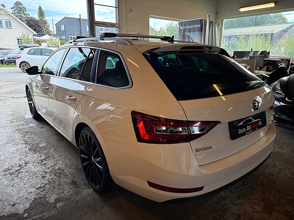 Skoda Superb 4 of 18