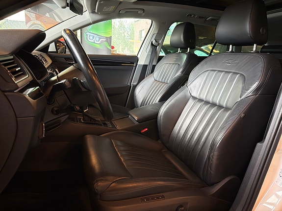 Skoda Superb 9 of 18