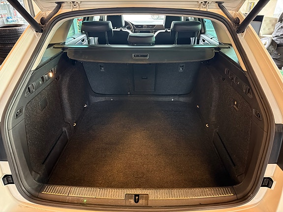 Skoda Superb 13 of 18