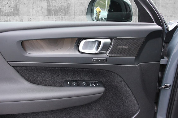 Volvo C40 16 of 30