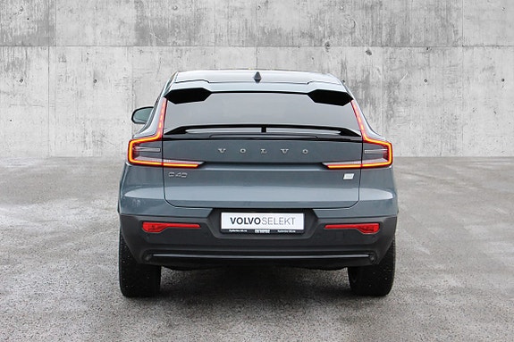 Volvo C40 6 of 30