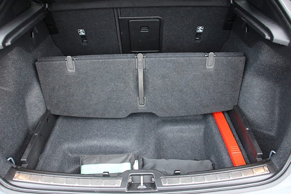 Volvo C40 22 of 30