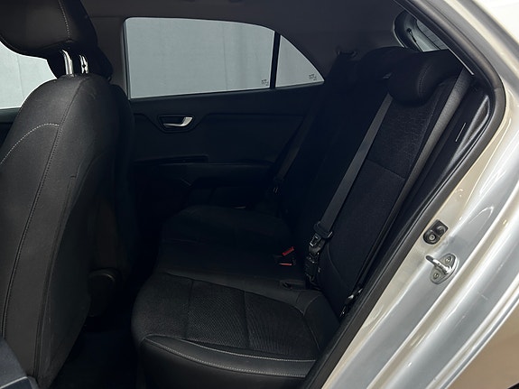 Kia Rio 29 of 30