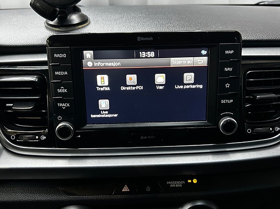 Kia Rio 23 of 30