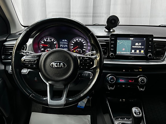Kia Rio 14 of 30