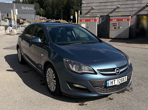 Opel Astra 3 of 5
