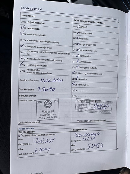 Volkswagen Passat 16 of 22
