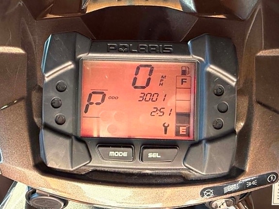 Polaris Sportsman 850 (ATV) 10 of 10