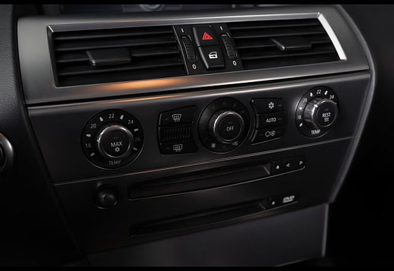 BMW 650i 9 of 11