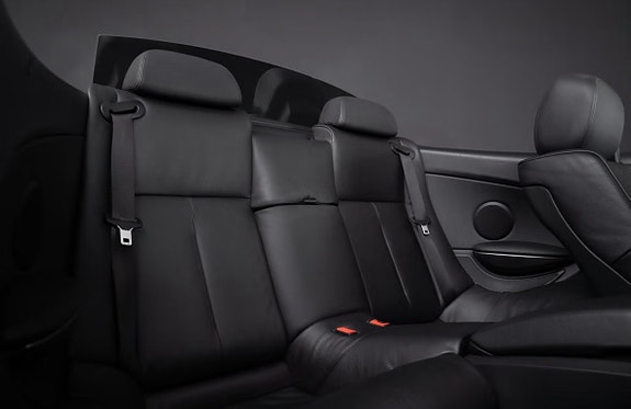 BMW 650i 7 of 11