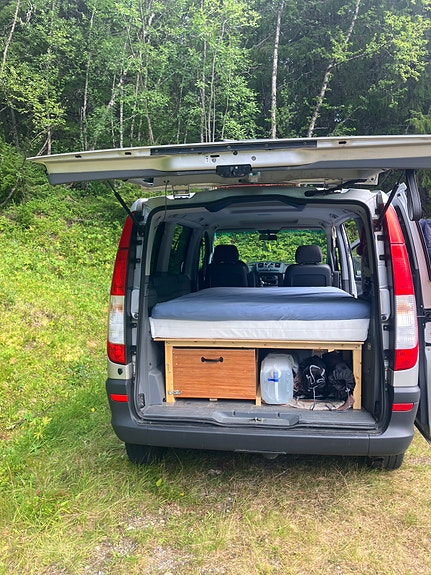 Mercedes-Benz Vito 111 8 of 29
