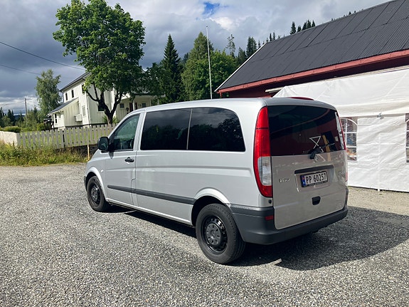 Mercedes-Benz Vito 111 4 of 29