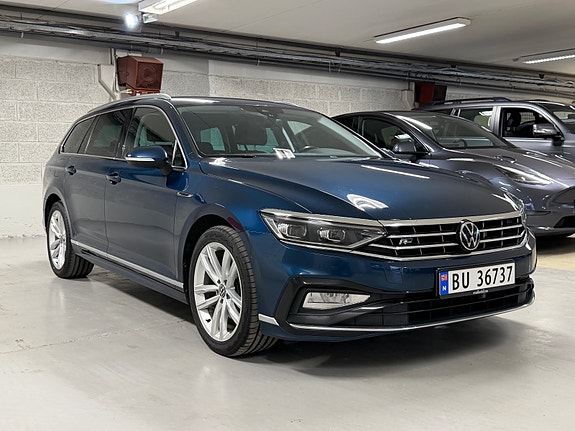 Volkswagen Passat 8 of 30