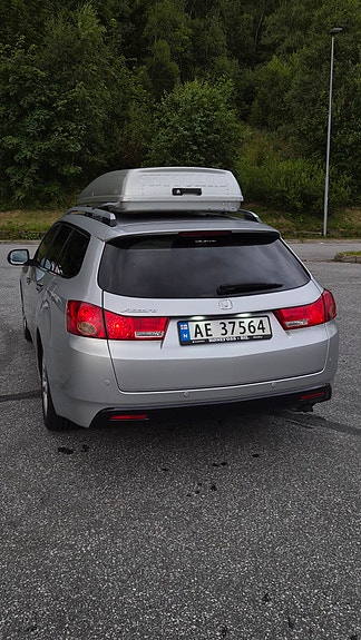 Honda Accord 10 of 18