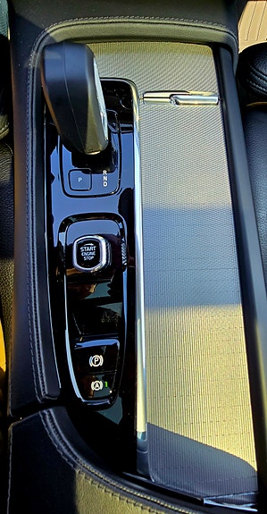 Volvo XC90 21 of 30