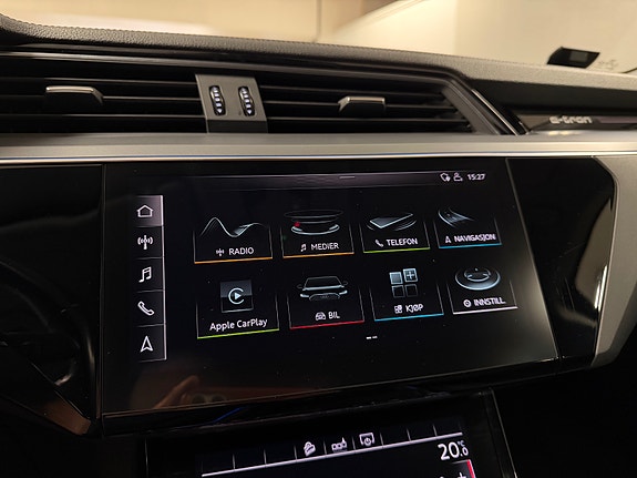Audi e-tron 21 of 30