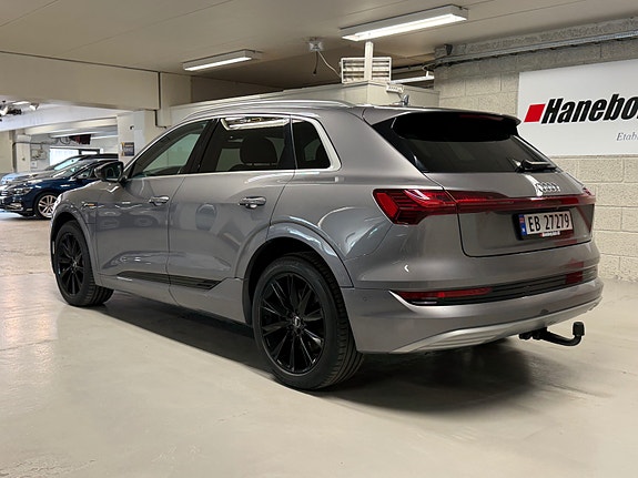 Audi e-tron 3 of 30