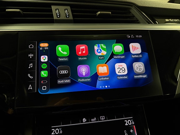 Audi e-tron 19 of 30