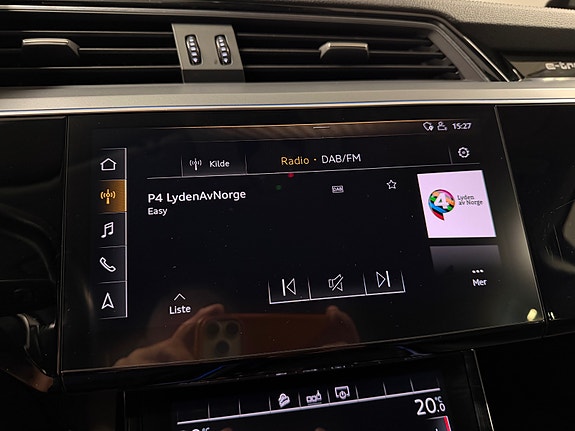 Audi e-tron 22 of 30