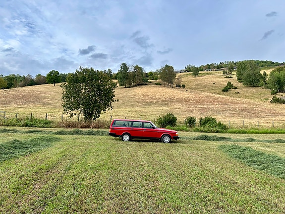 Volvo 240 5 of 30