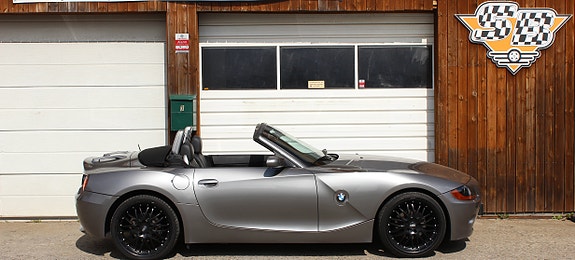 BMW Z4 7 of 30